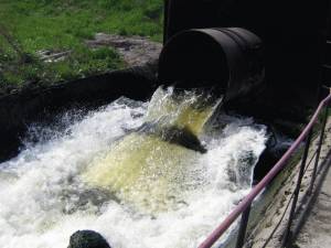 Выпуск сточных вод в водоемы